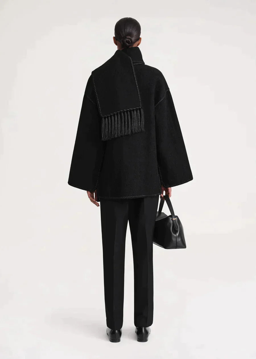 Elyora - Poncho Jamie